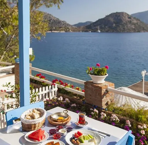 Couette-café Selimiye Mavisi